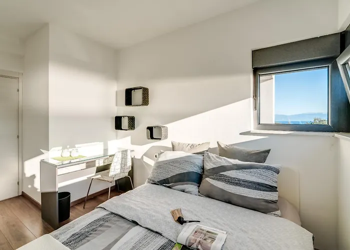Luxury With Pool Near The Beach, Great View - Traveler Tourist Agency Krk - Id 2135 Crikvenica