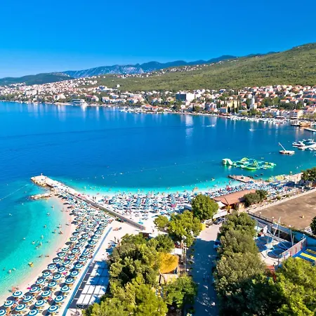 Luxury With Pool Near The Beach, Great View - Traveler Tourist Agency Krk - Id 2135 Villa *