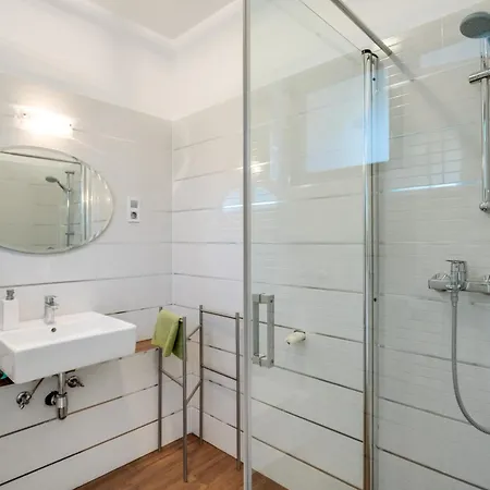 Luxury With Pool Near The Beach, Great View - Traveler Tourist Agency Krk - Id 2135 Villa Crikvenica