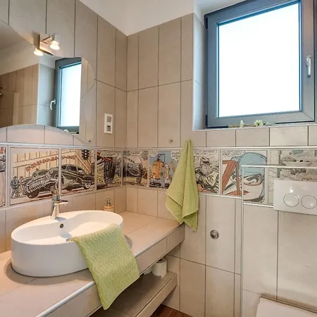 Luxury With Pool Near The Beach, Great View - Traveler Tourist Agency Krk - Id 2135 Crikvenica