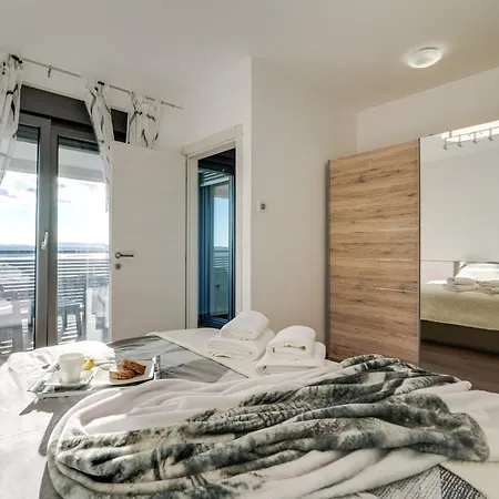 别墅 Luxury With Pool Near The Beach, Great View - Traveler Tourist Agency Krk - Id 2135 *