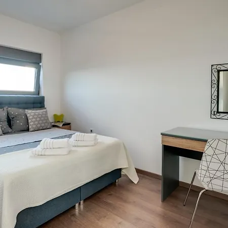 Luxury With Pool Near The Beach, Great View - Traveler Tourist Agency Krk - Id 2135 Villa