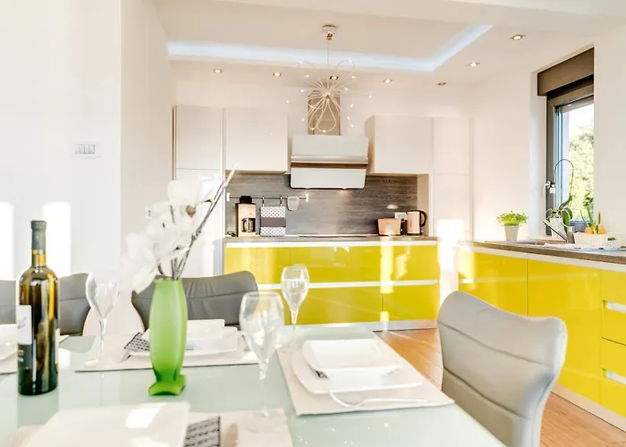 Villa Luxury With Pool Near The Beach, Great View - Traveler Tourist Agency Krk - Id 2135
